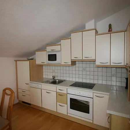 Neurauter-3 By Interhome