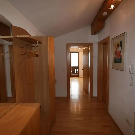 Neurauter-3 By Interhome